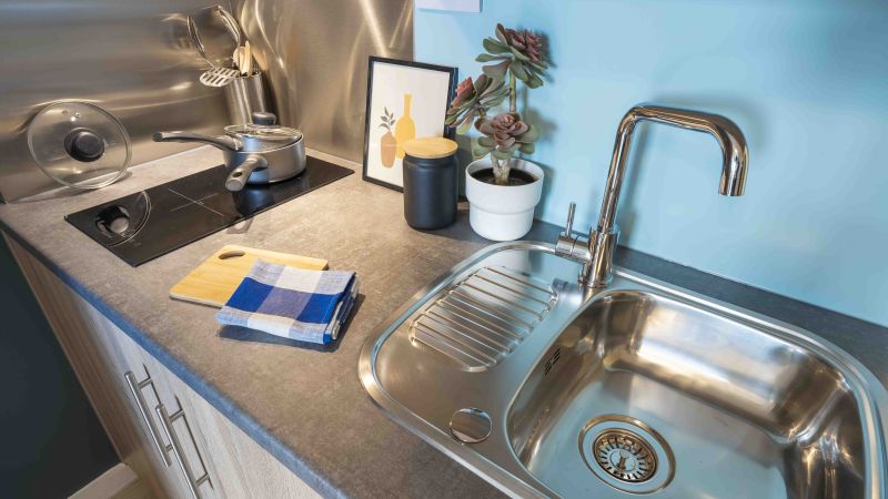  Bronze Crtyrd Studio Plus  -  iQ Hammersmith  - Gallery -  2