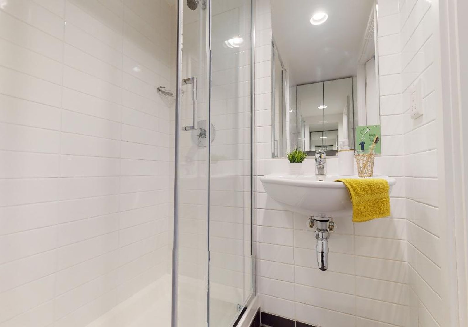  Gold CityView Studio Plus  -  iQ Hammersmith  - Gallery -  4