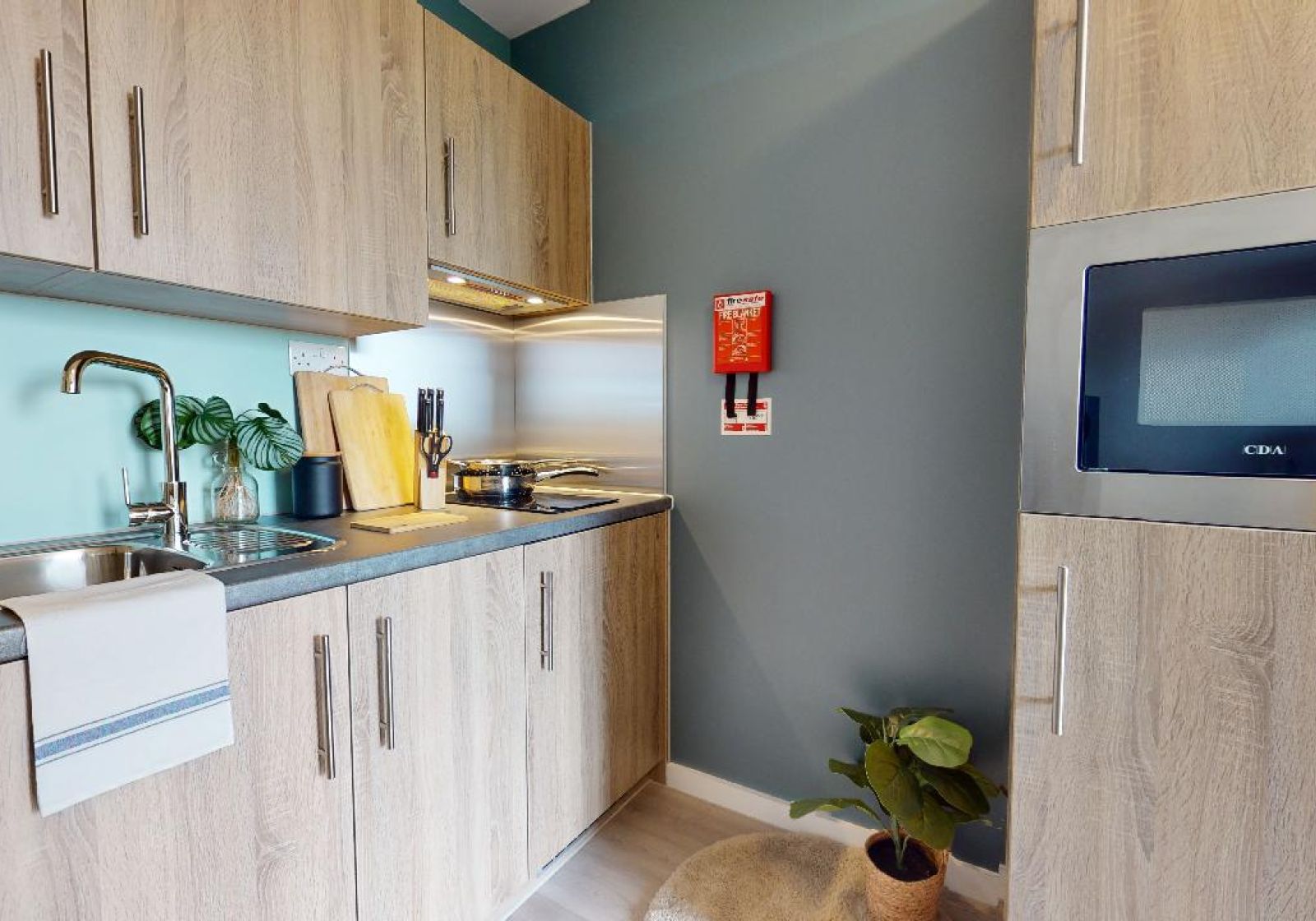  Gold CityView Studio Plus  -  iQ Hammersmith  - Gallery -  2