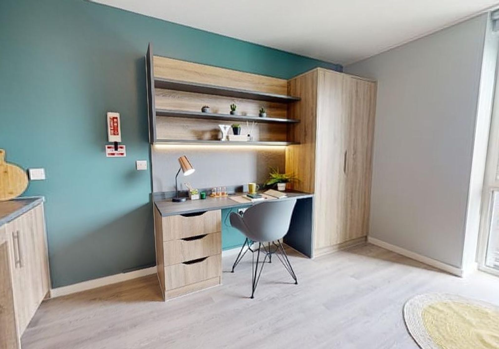  Silver Studio Plus Large  -  iQ Hammersmith  - Gallery -  7