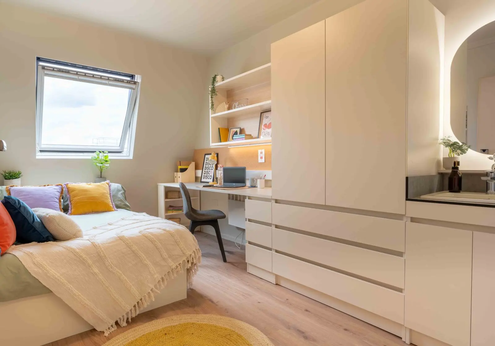 Platinum Room - iQ The Arcade - Gallery - 3