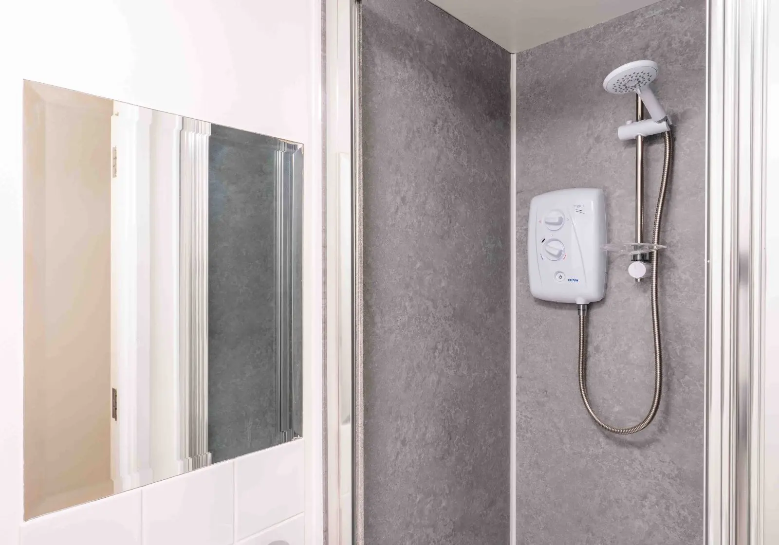 Platinum Room - iQ The Arcade - Gallery - 9