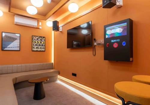 iQ Paris Gardens - Gallery - 13