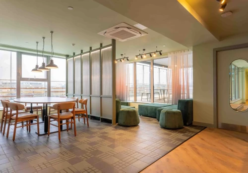 iQ Paris Gardens - Gallery - 19