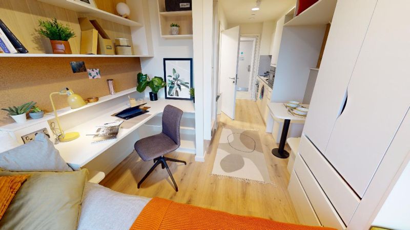 Bronze Studio Plus - iQ Paris Gardens - Gallery - 2