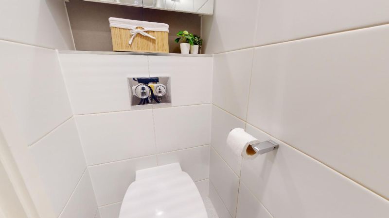  Gold 2 Bed Apt Plus  -  iQ Paris Gardens  - Gallery -  2