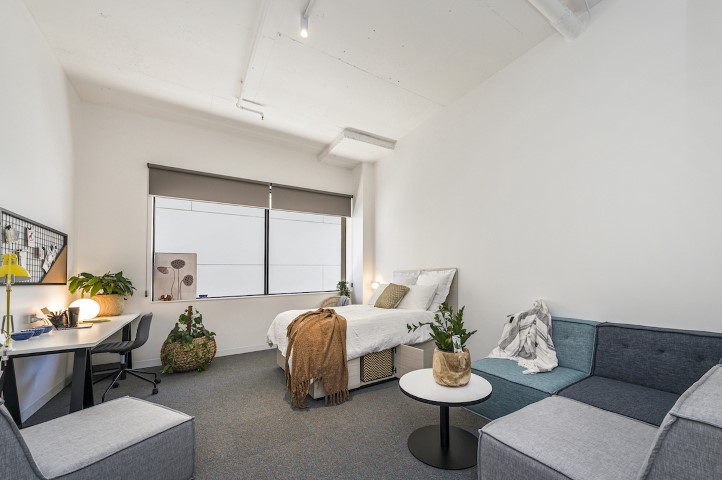 Studio Large - كامبس بيرث - Gallery - 1