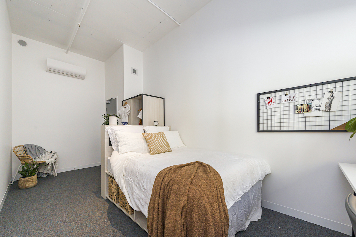 Cluster 2 - Campus Perth - Gallery - 1