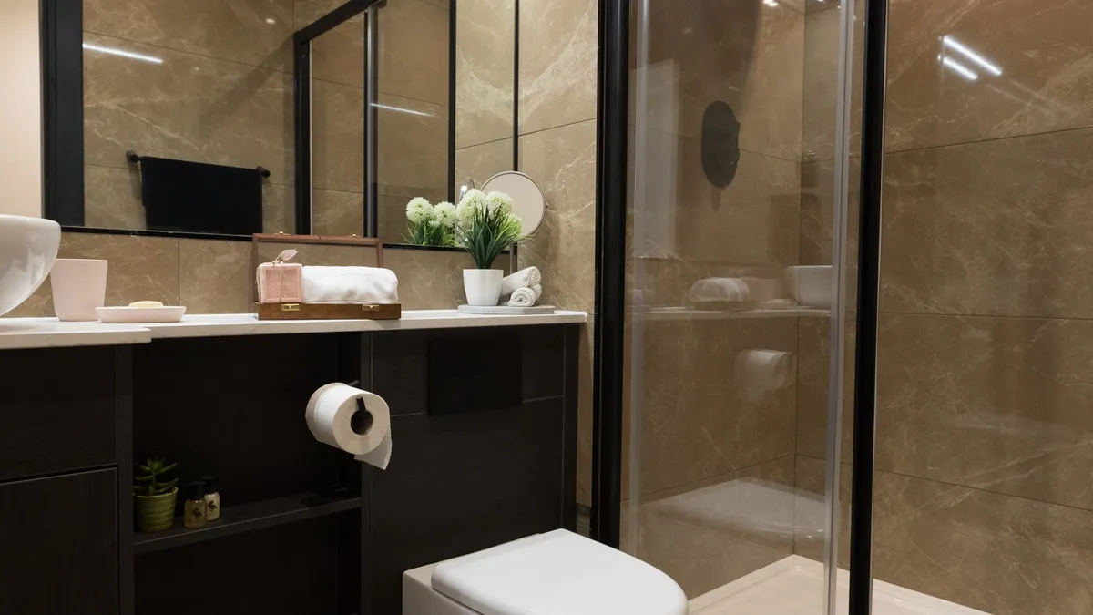  Large 2-Bedroom Apartment  -  Basil House  - Gallery -  3