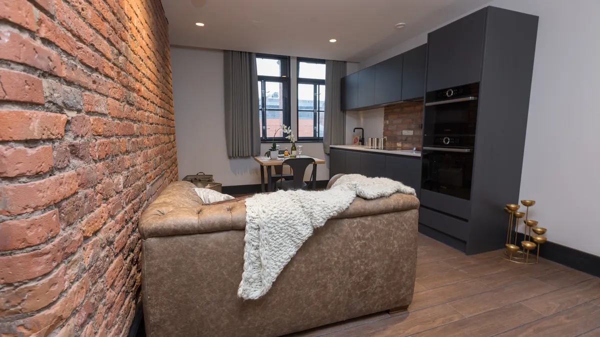  Large 1-Bedroom Apartment  -  Basil House  - Gallery -  3
