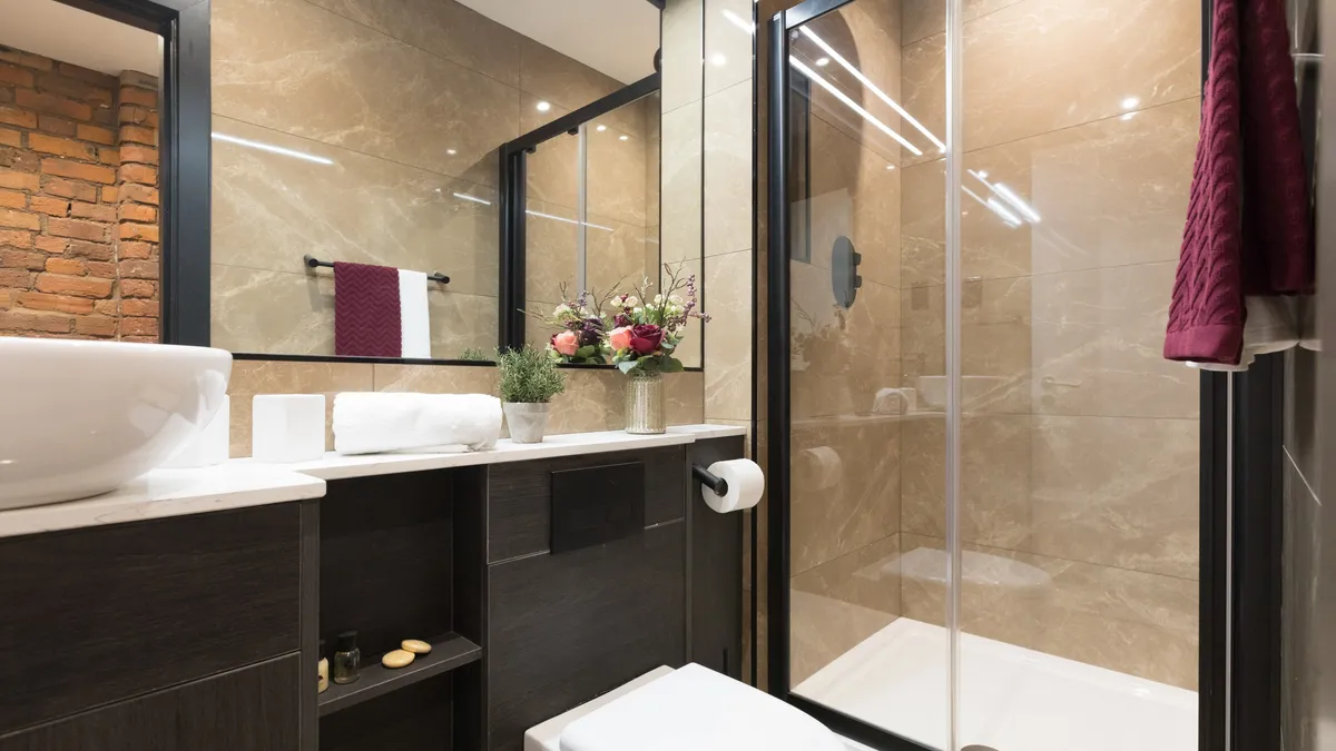  Large 1-Bedroom Apartment  -  Basil House  - Gallery -  6