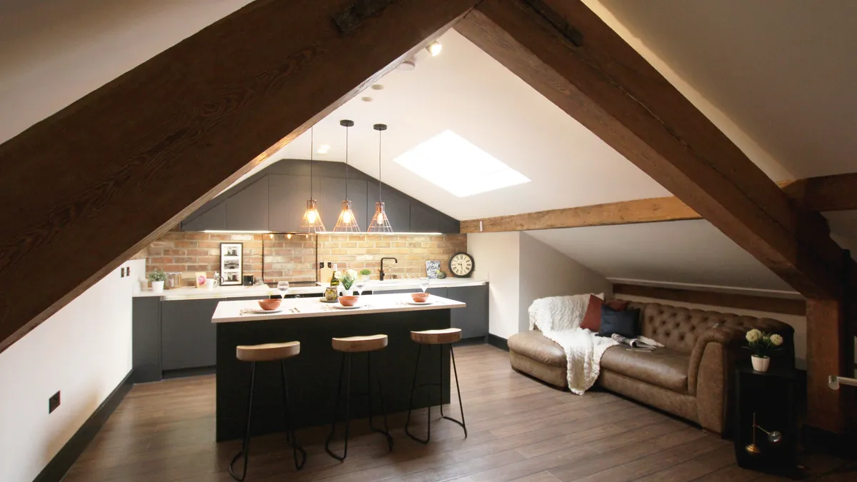  1 Bedroom Penthouse Apartment (Large)  -  Basil House  - Gallery -  3