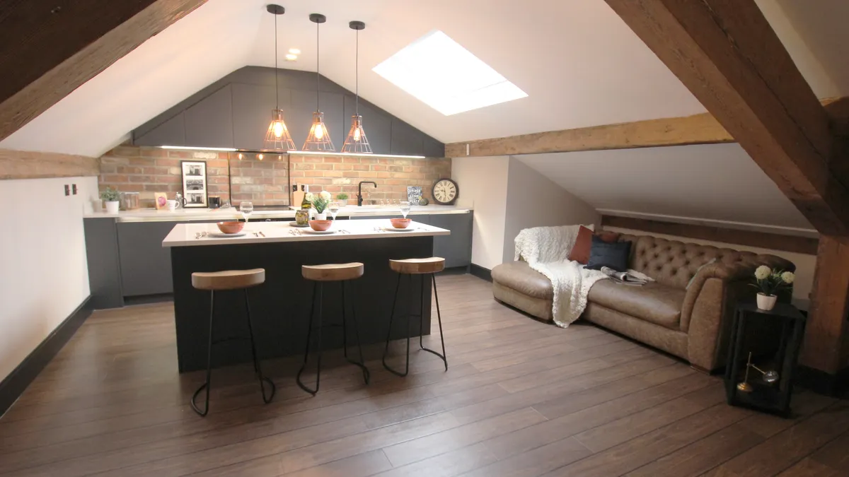  1 Bedroom Penthouse Apartment (Large)  -  Basil House  - Gallery -  7