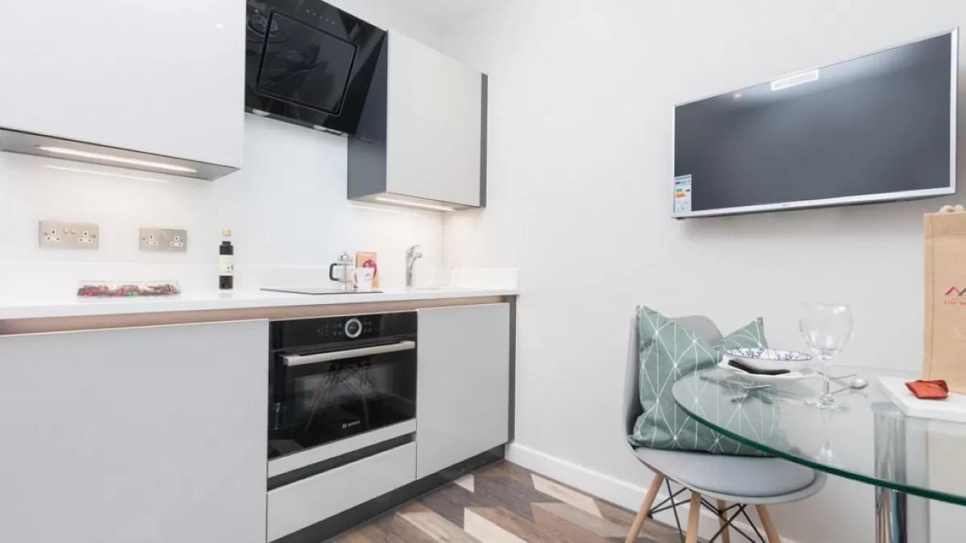  وان بيد ابارتمينت كومباكت  -  Princess Street, Salisbury House  - Gallery -  2