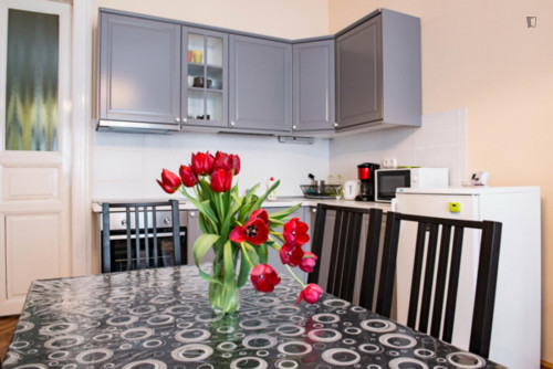 Spacious 2-bedroom and living room apartment near Blaha Lujza tér metro station - Gallery - 12