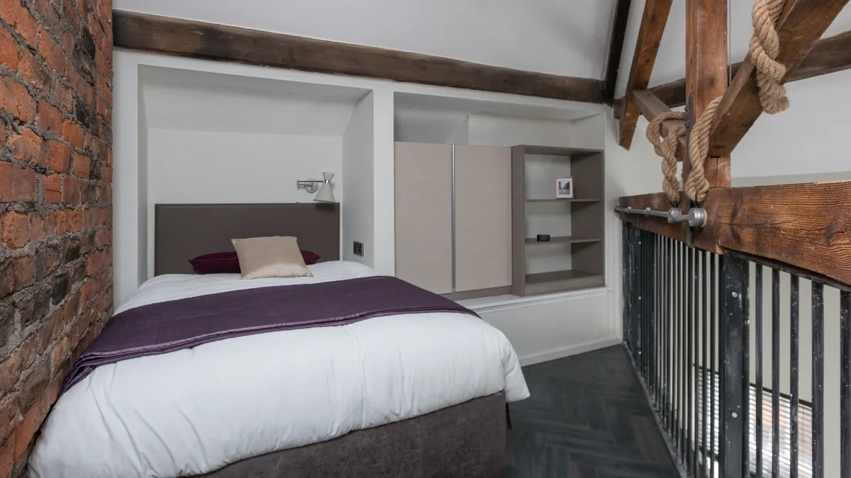  1 Bedroom Duplex Apartment (Large)  -  King Street  - Gallery -  1