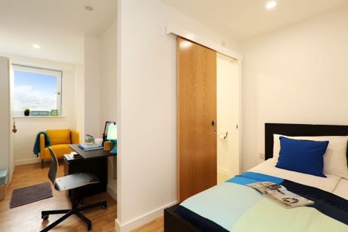Keele House - Gallery - 21