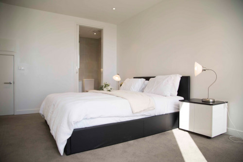 Arrow on Swanston - Gallery - 50