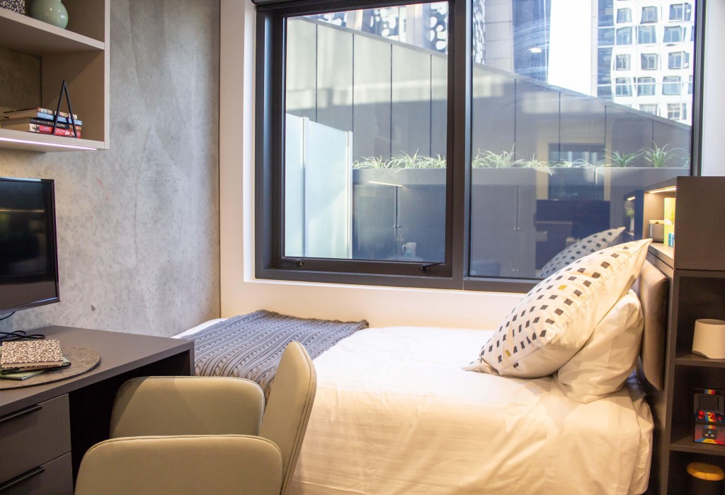  4 Bed Apartment  -  University Square  - Gallery -  1