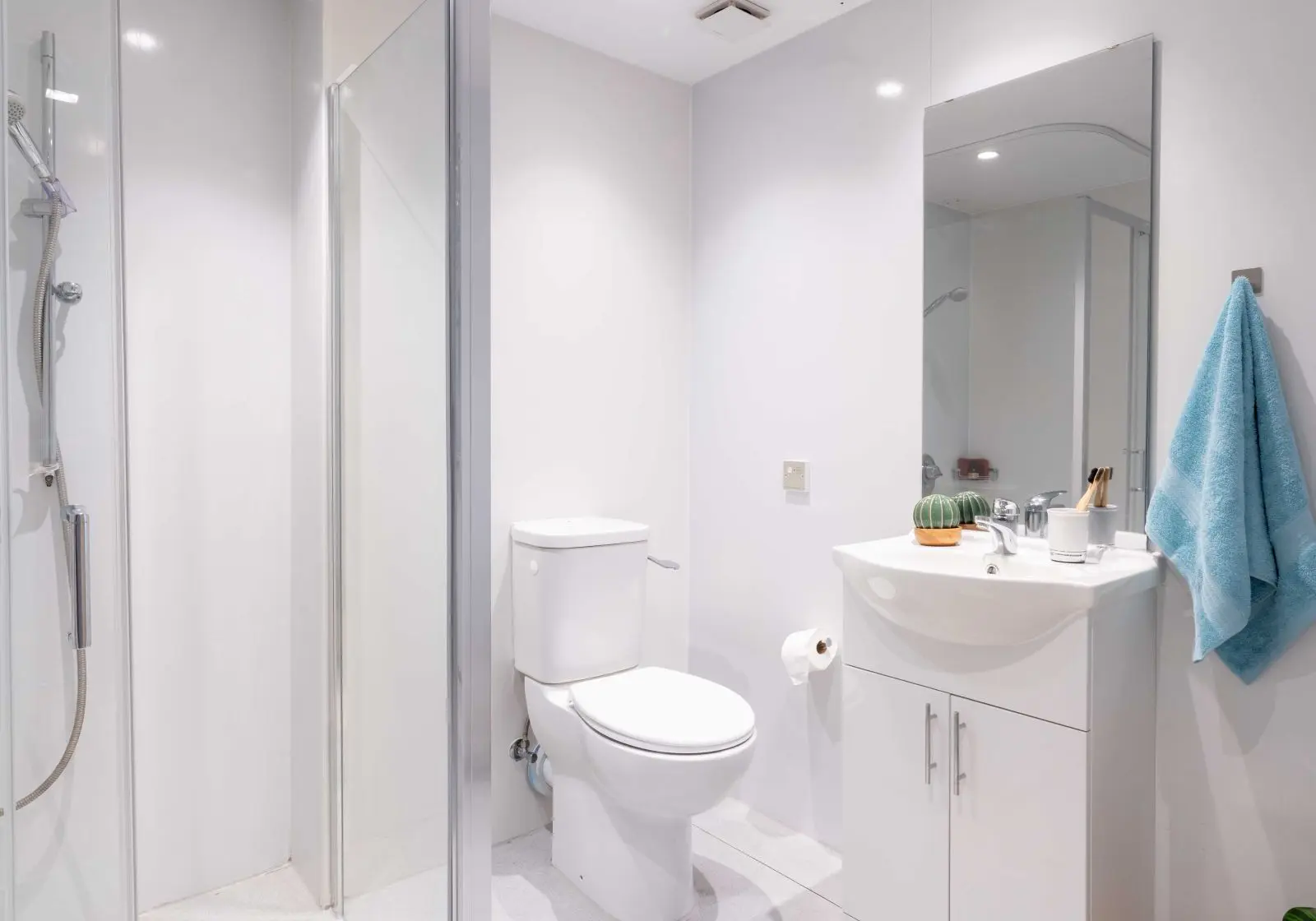 Silver Studio Plus  -  iQ Haywood House  - Gallery -  1