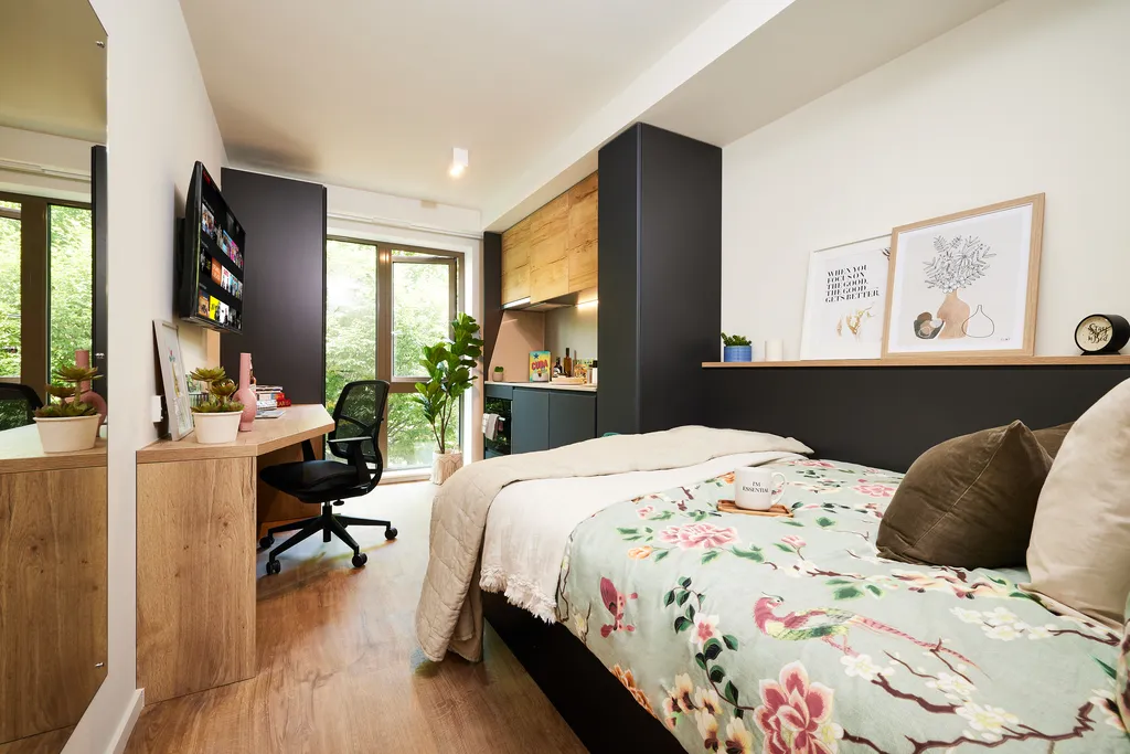  Lite  -  Warwick Cannon Park  - Gallery -  8