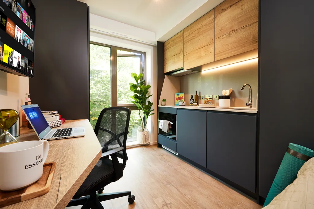  Lite  -  Warwick Cannon Park  - Gallery -  6