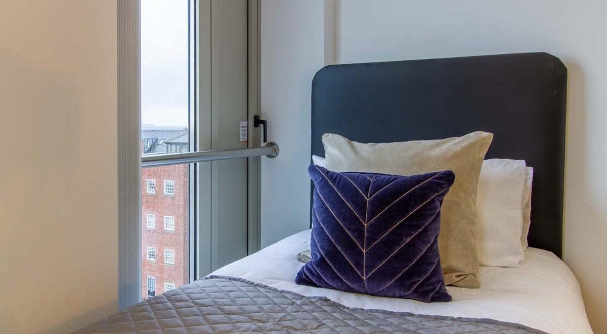Standard En-Suite - Orbital - Gallery - 4
