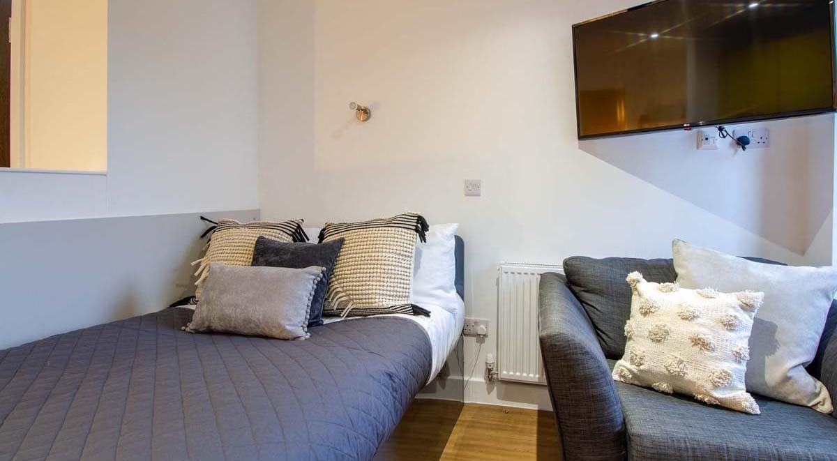  Classic Studio  -  Orbital  - Gallery -  19