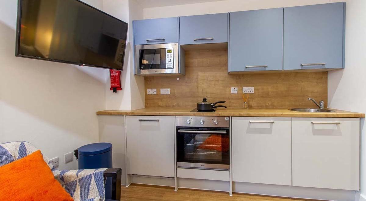  Premium Studio  -  Orbital  - Gallery -  19