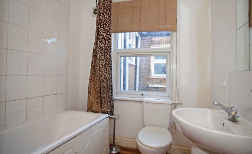 21 Colville Road First Floor - Gallery - 6