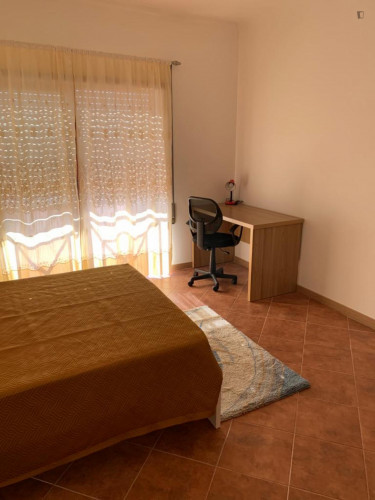 Nice double bedroom not too far from Universidade da Beira Interior