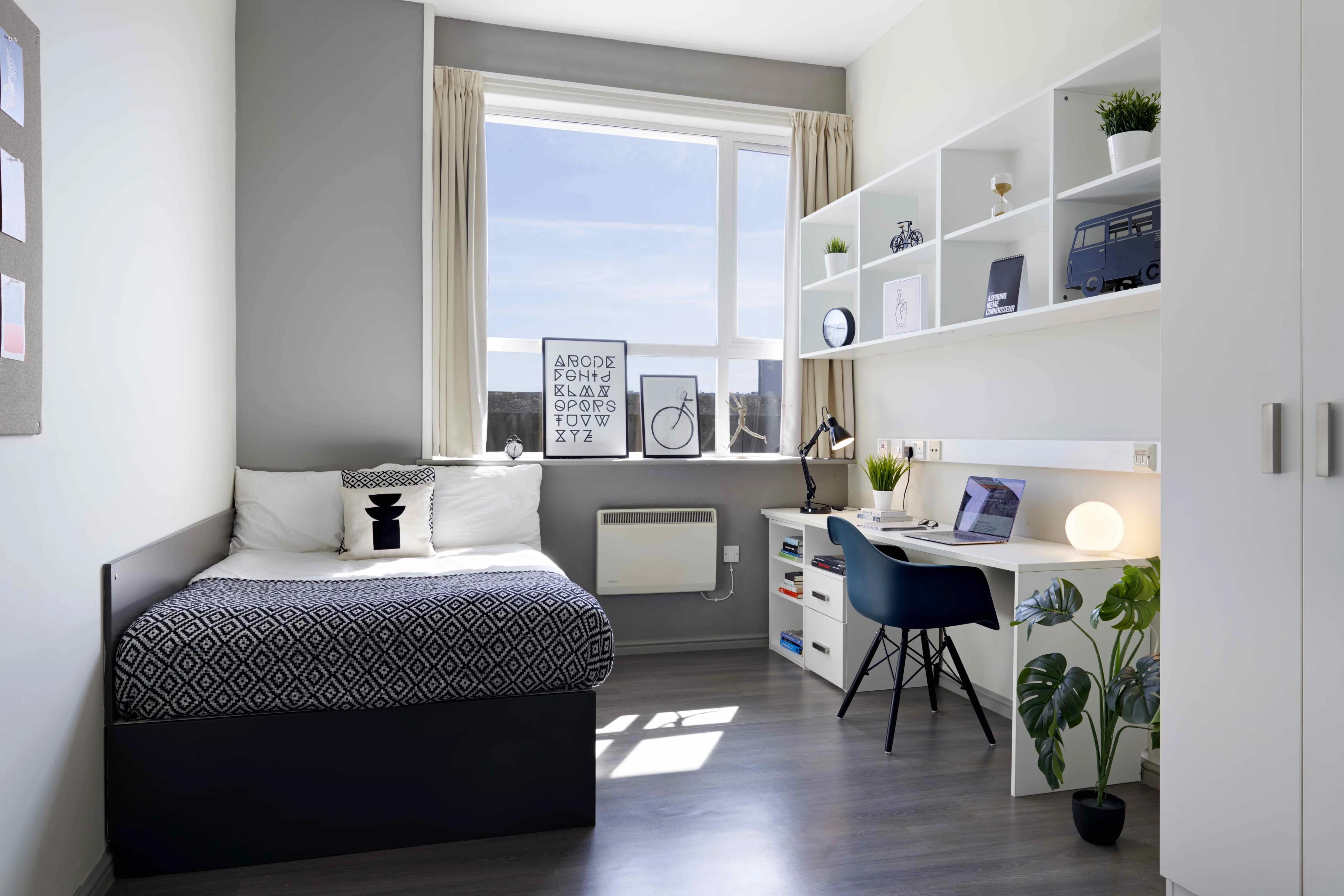  Bronze Ensuite  -  Central Point  - Gallery -  1