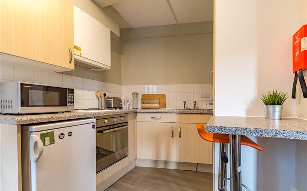  One Bed Apartment  -  St. Thomas Court  - Gallery -  2