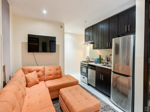 West 107th Home V - Gallery - 6