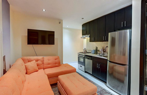 West 107th Home V - Gallery - 25