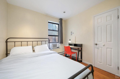 West 107th Home V - Gallery - 25