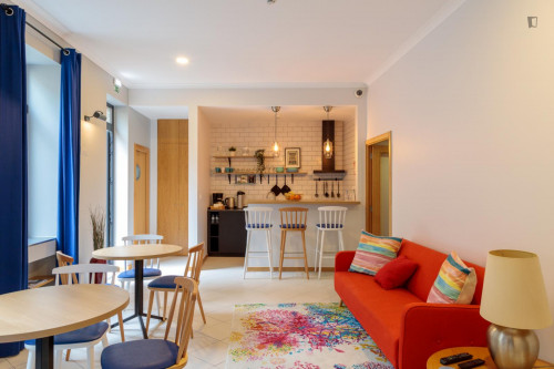 Multiple beds bedroom in 8-bedroom house