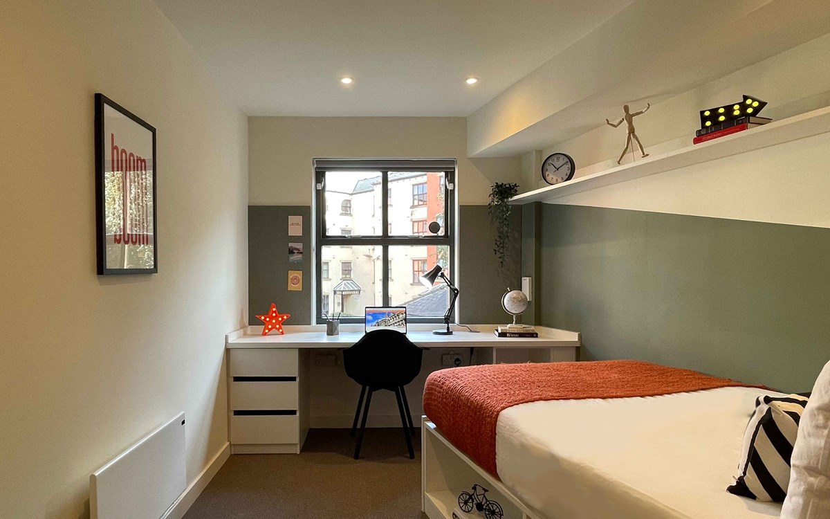  Premium 1 Plus En-Suite  -  Snow Island  - Gallery -  1