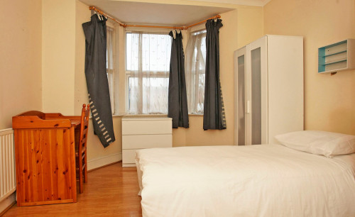 45 Colville Road - Gallery - 8