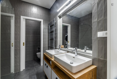 Luxurious 1-bedroom apartment - Gallery - 10