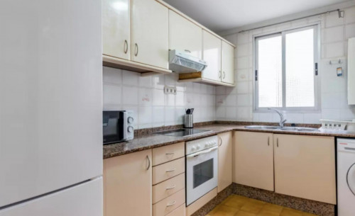 Delightful single bedroom in Els Orriols