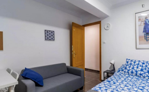 Appealing double bedroom in the Rascanya district