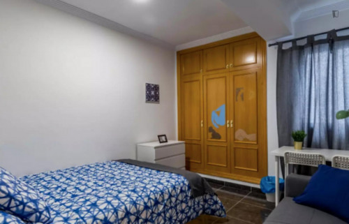 Appealing double bedroom in the Rascanya district
