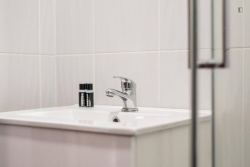 Large and bright 4-bedroom apartment in Bonfim - Gallery - 17