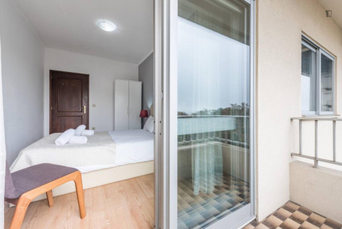 Large and bright 4-bedroom apartment in Bonfim - Gallery - 9
