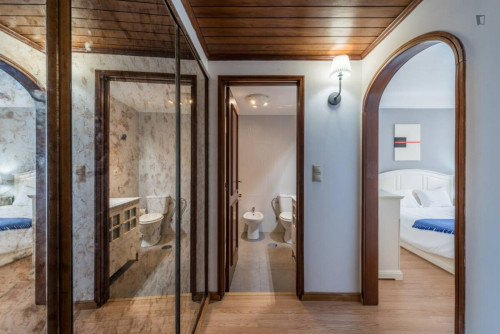 Large and bright 4-bedroom apartment in Bonfim - Gallery - 5