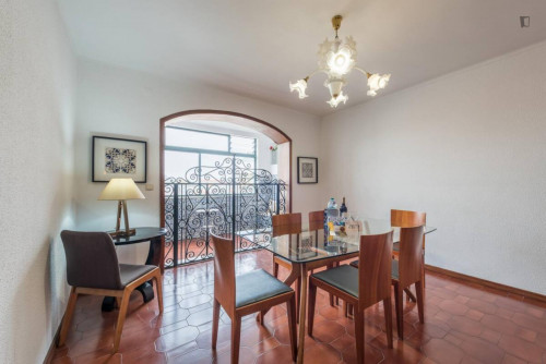 Large and bright 4-bedroom apartment in Bonfim - Gallery - 28