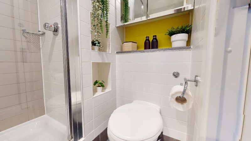  Silver En-Suite  -  iQ Highbury  - Gallery -  6