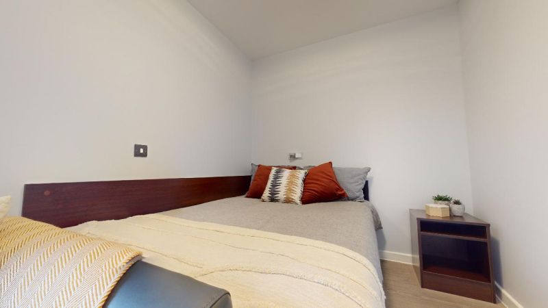  Platinum En-Suite  -  iQ Highbury  - Gallery -  3