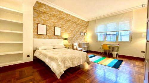Very cosy double bedroom in Indauxtu